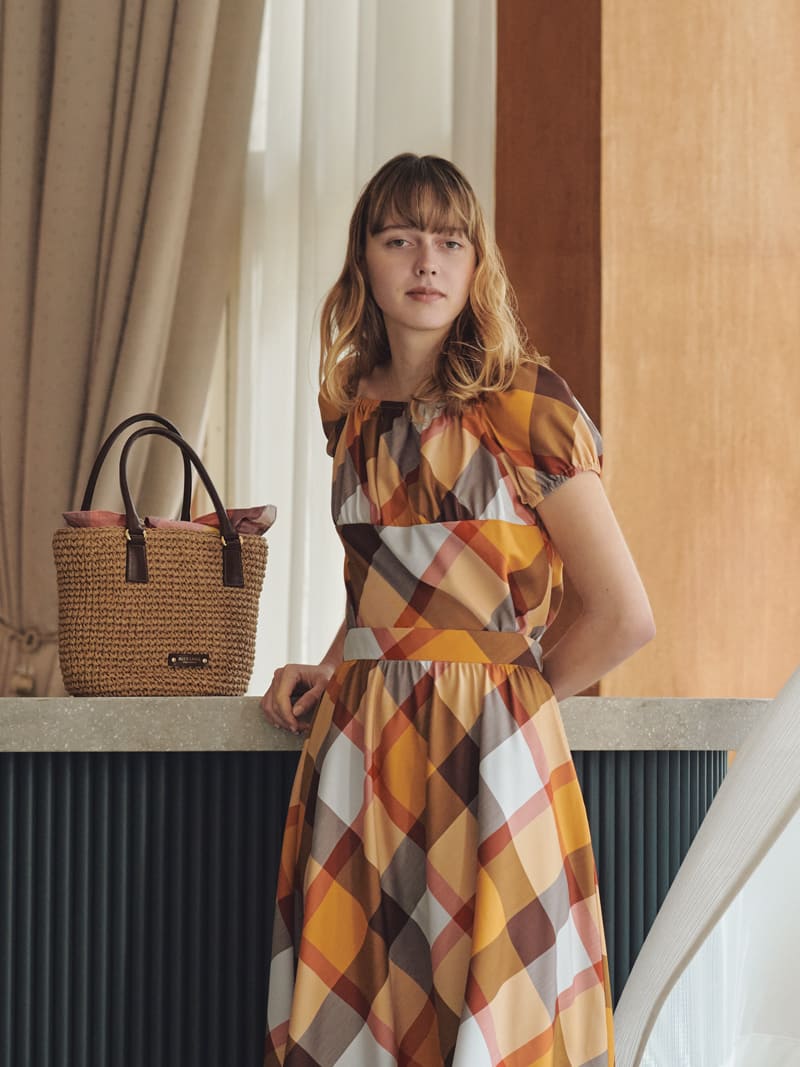 極美品BURBERRY ワンピース ノバチェック 38 ホースロゴ ベルト