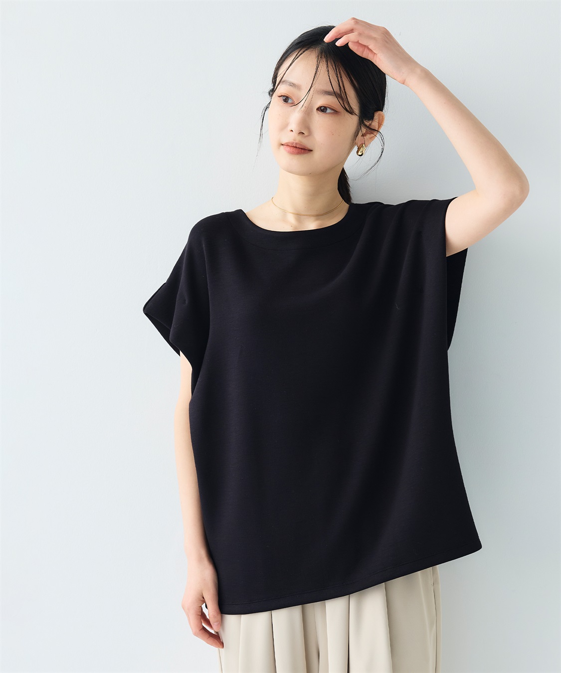 UV/接触冷感》エブ楽 なめらかダンボール フレンチスリーブドルマンT