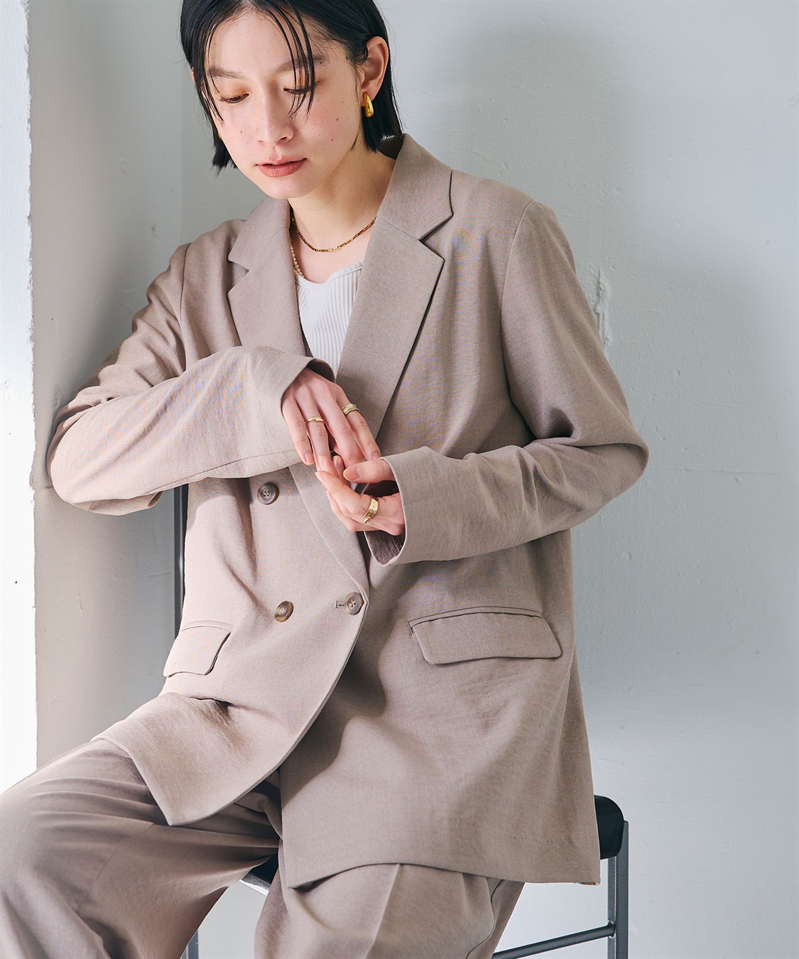 シワになりにくい》サマナチュラ リネンライクテーラードジャケット