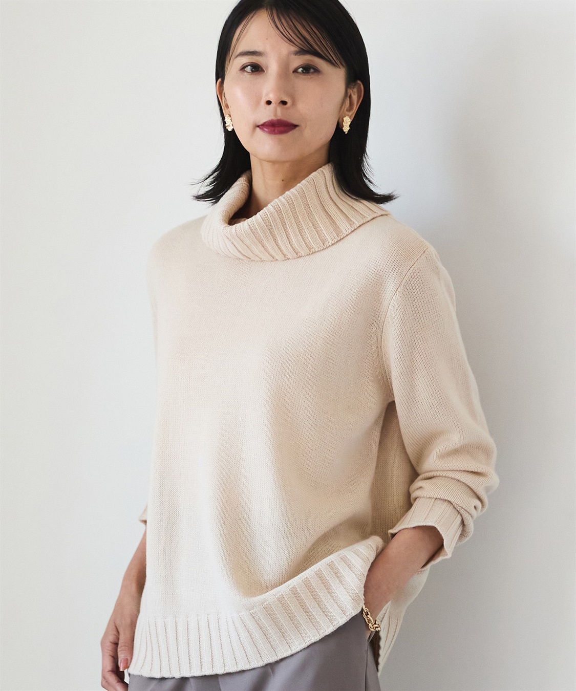 タートルネックプルオーバー A/C DESIGN BY ALPHA CUBIC｜クロスプラス