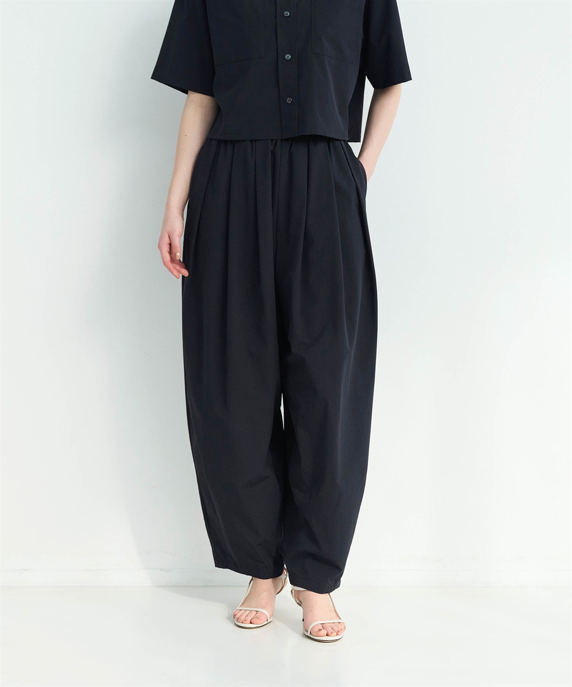 ソフトタイプライターカーブパンツ【COOL MOTION】 N.O.R.C｜クロス