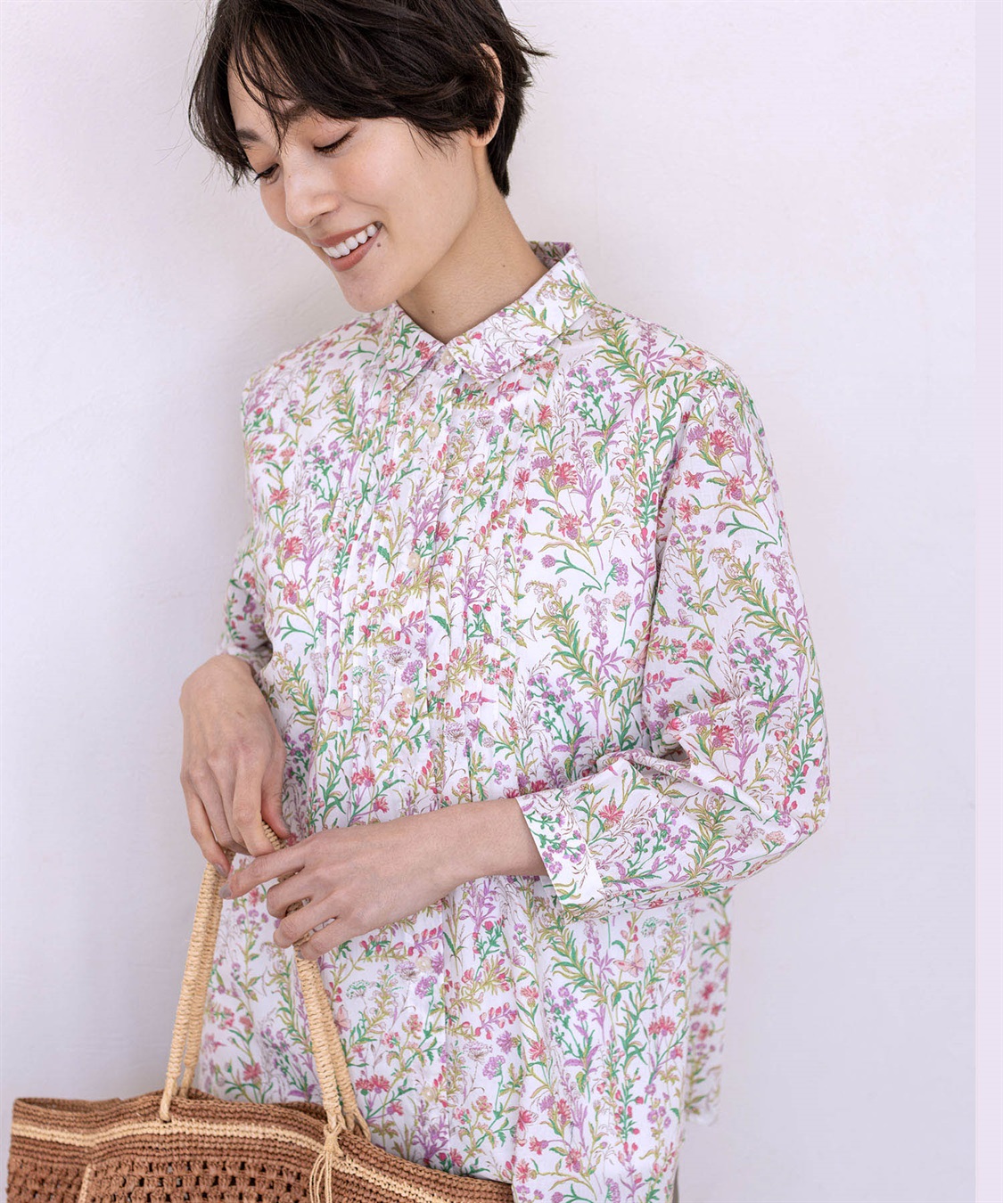 リバティプリントピンタックブラウス DECOY｜クロスプラス公式通販サイト