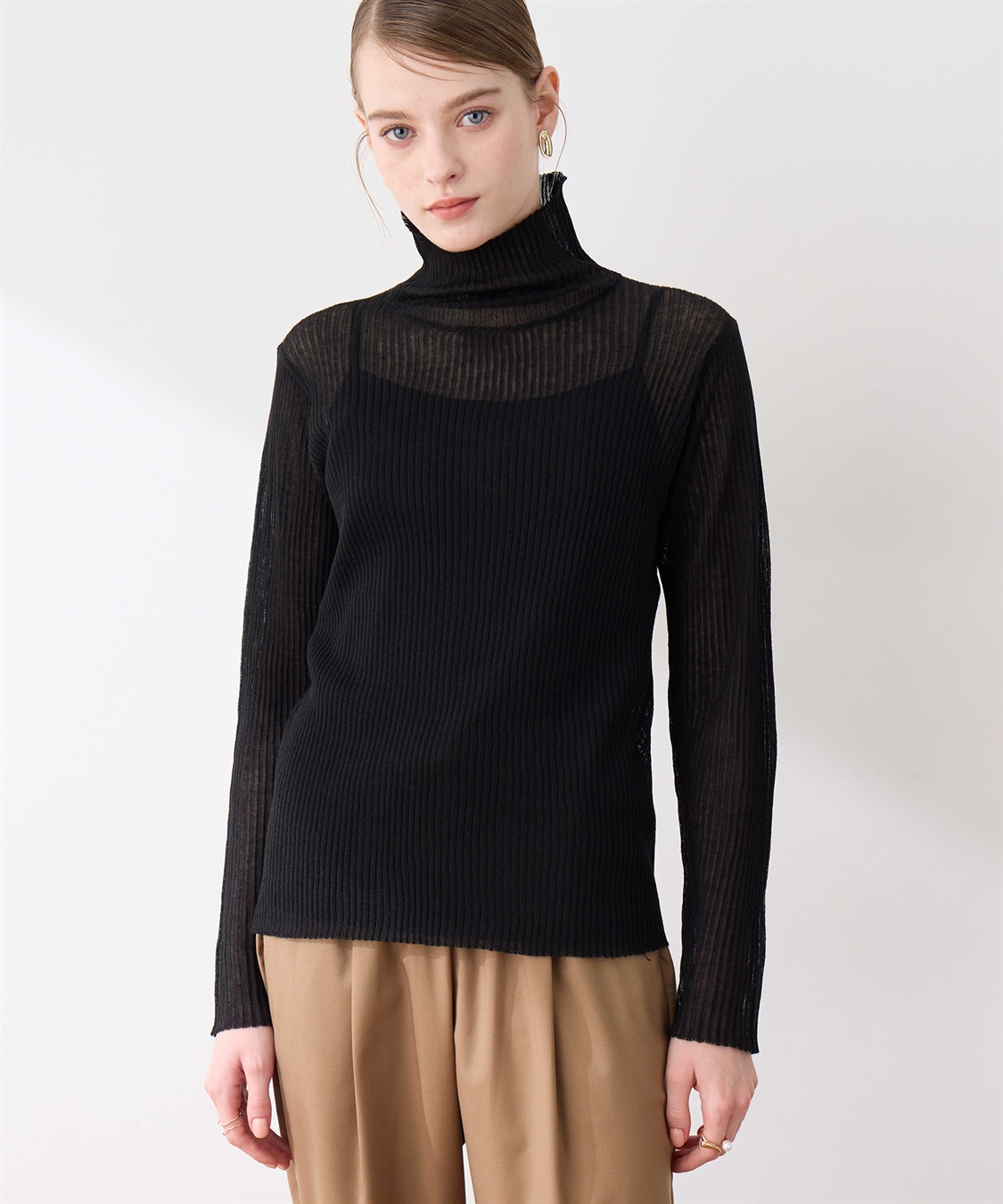 LOUNIE ブラック ハイネック セーターお袖シアー付き 今季新品 シアー