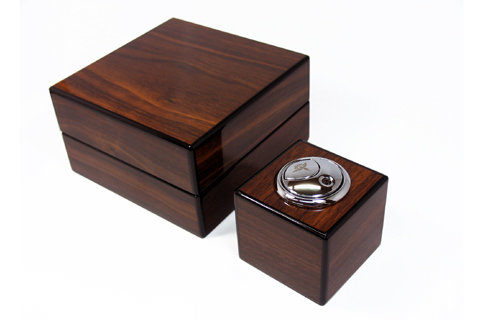 Colibri シガー用灰皿・ウッド（フラット・パンチカッター・テーブル