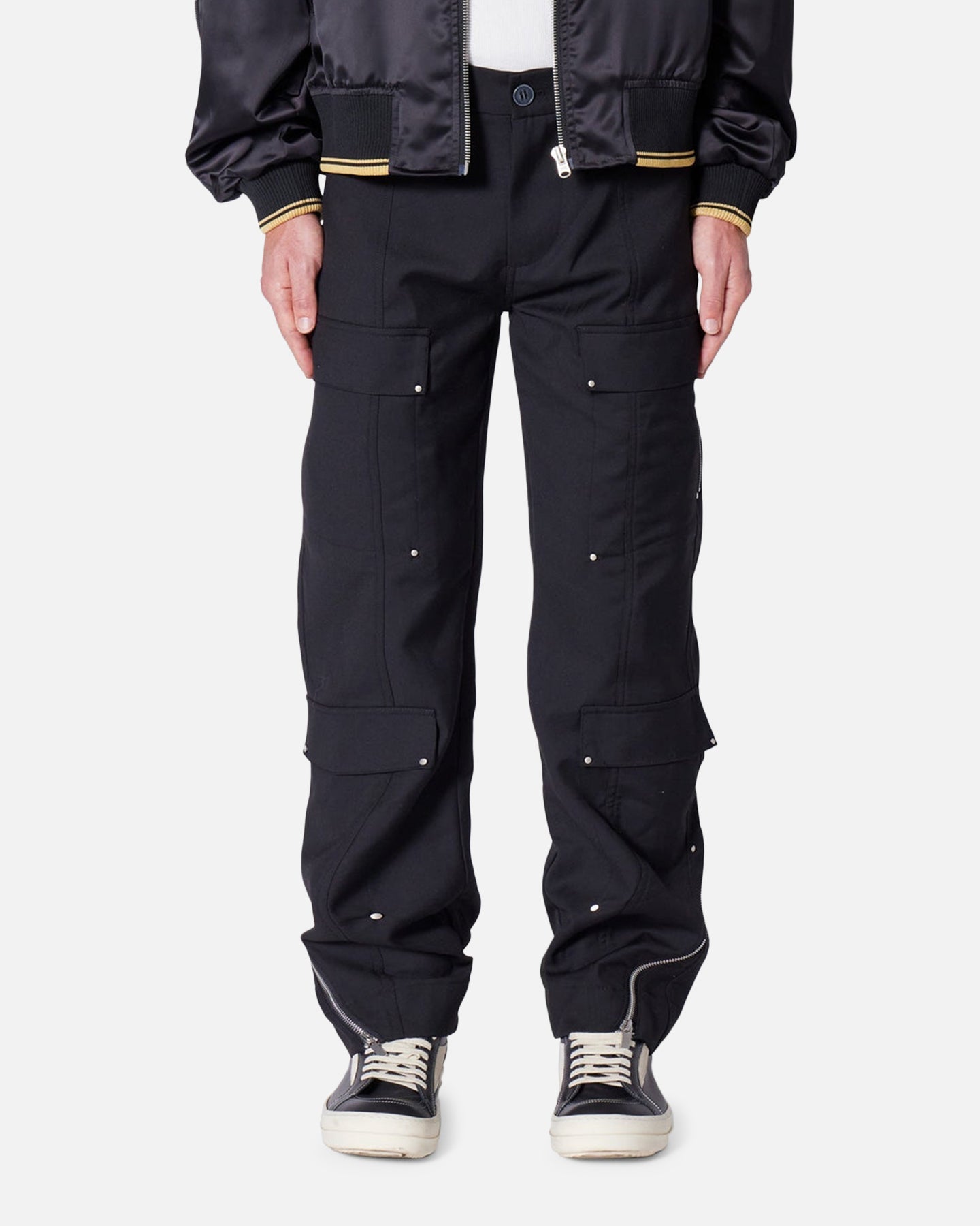MNML Angled Zip Cargo Pants Black | Culture Kings US