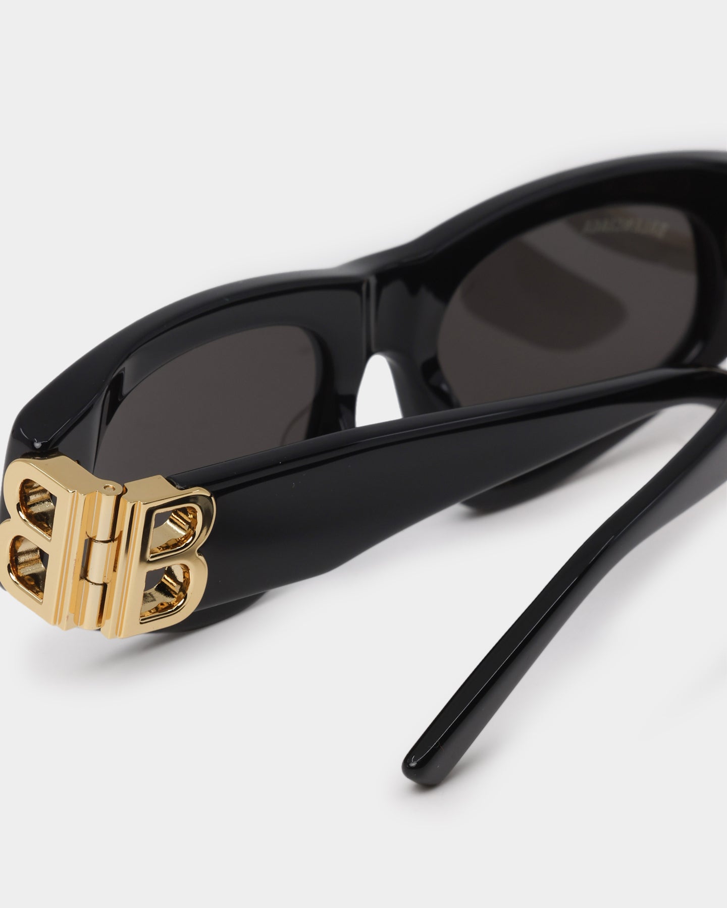 Balenciaga Dynasty D-Frame Sunglasses Black/Gold | Culture Kings US