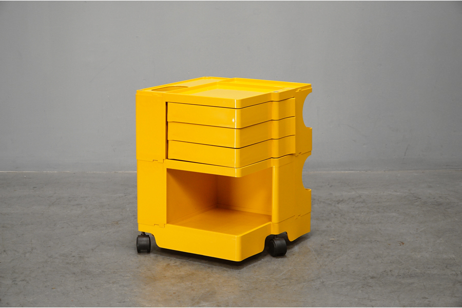 ボビーワゴン 高価買取-アドア東京-渋谷区 B-Line(ビーライン) 3段3