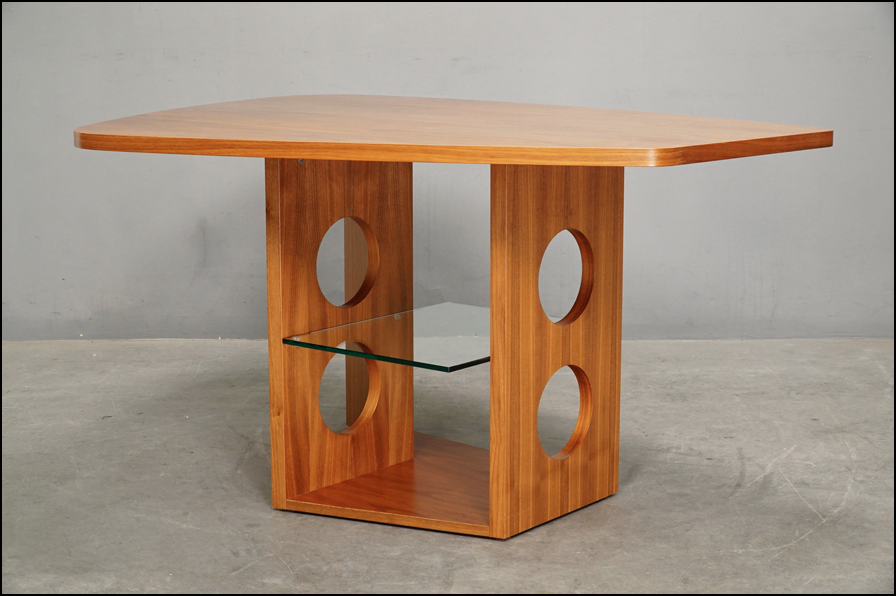 TECTA(テクタ) ACTUS(アクタス）M21-1 ダイニングテーブル 高価買取