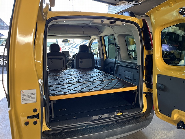 カングーⅡベッドキットのご紹介 | News & Blog | ルノー カングー専門