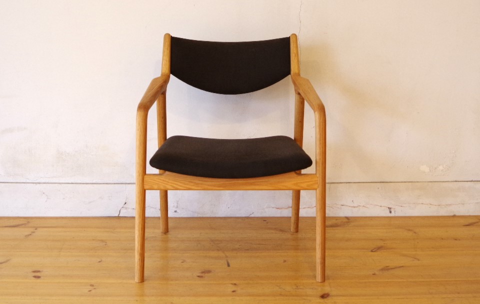 PePe ラウンジチェア 背布張り | オンラインショップ | その家具と