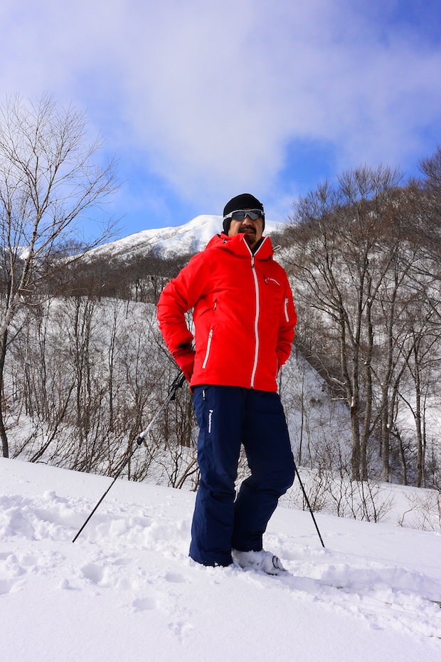 ピークパフォーマンスのスキーウェア［マルーンジャケット］が