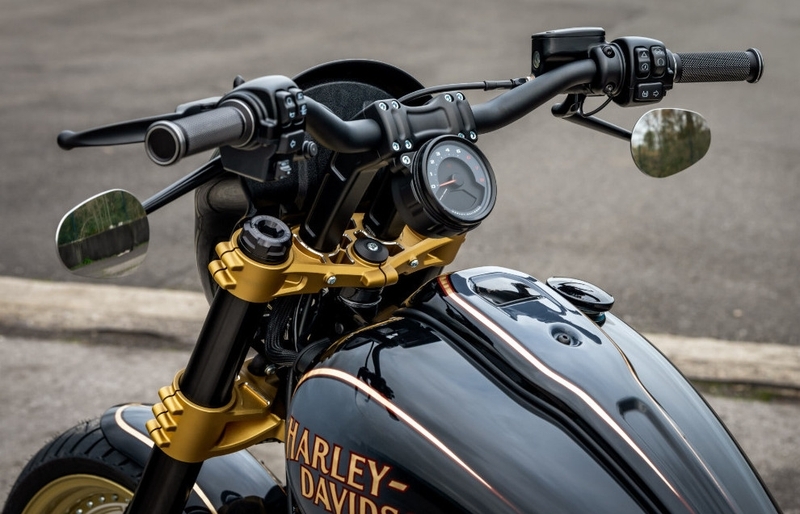 MO.VIEW CLUB ミラー - motogadget | アンバーピース