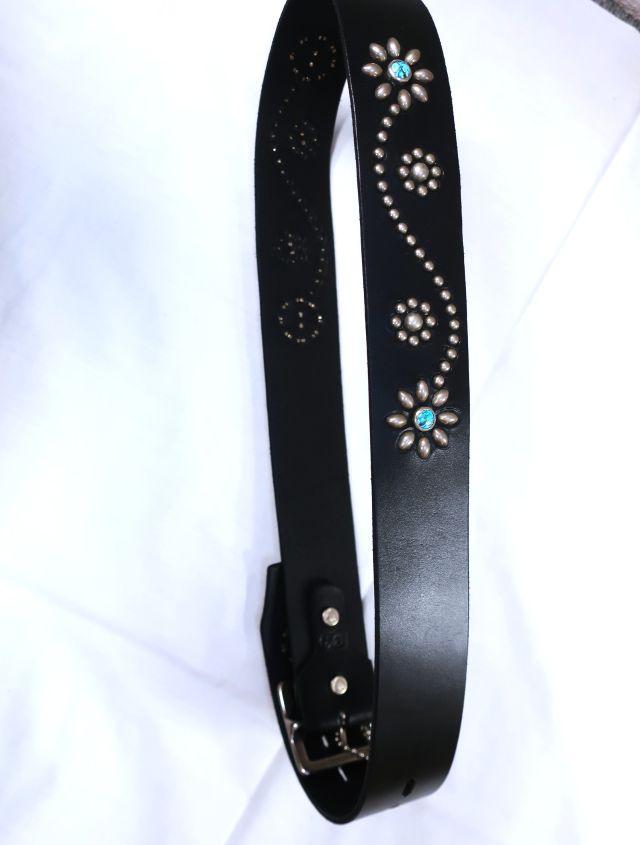 HTC ターコイズ フラワー スタッズベルト - アメカジ オンライン通販