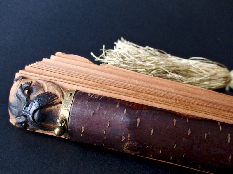 アンティークのブラックフォレスト木彫工芸〜動物誌