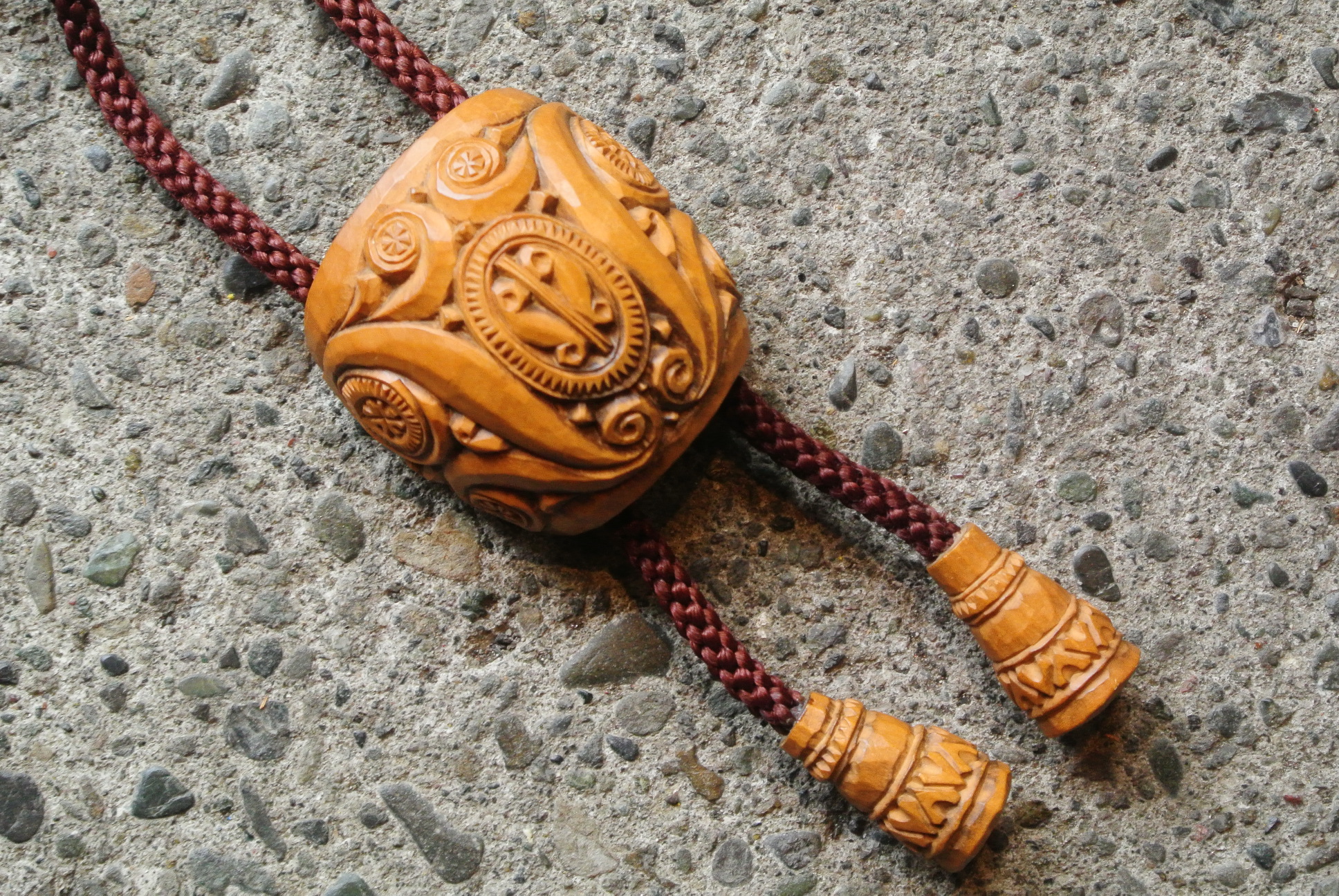 荒井修 作 ループタイ 木彫 - アンティーク雑貨・古道具の札幌