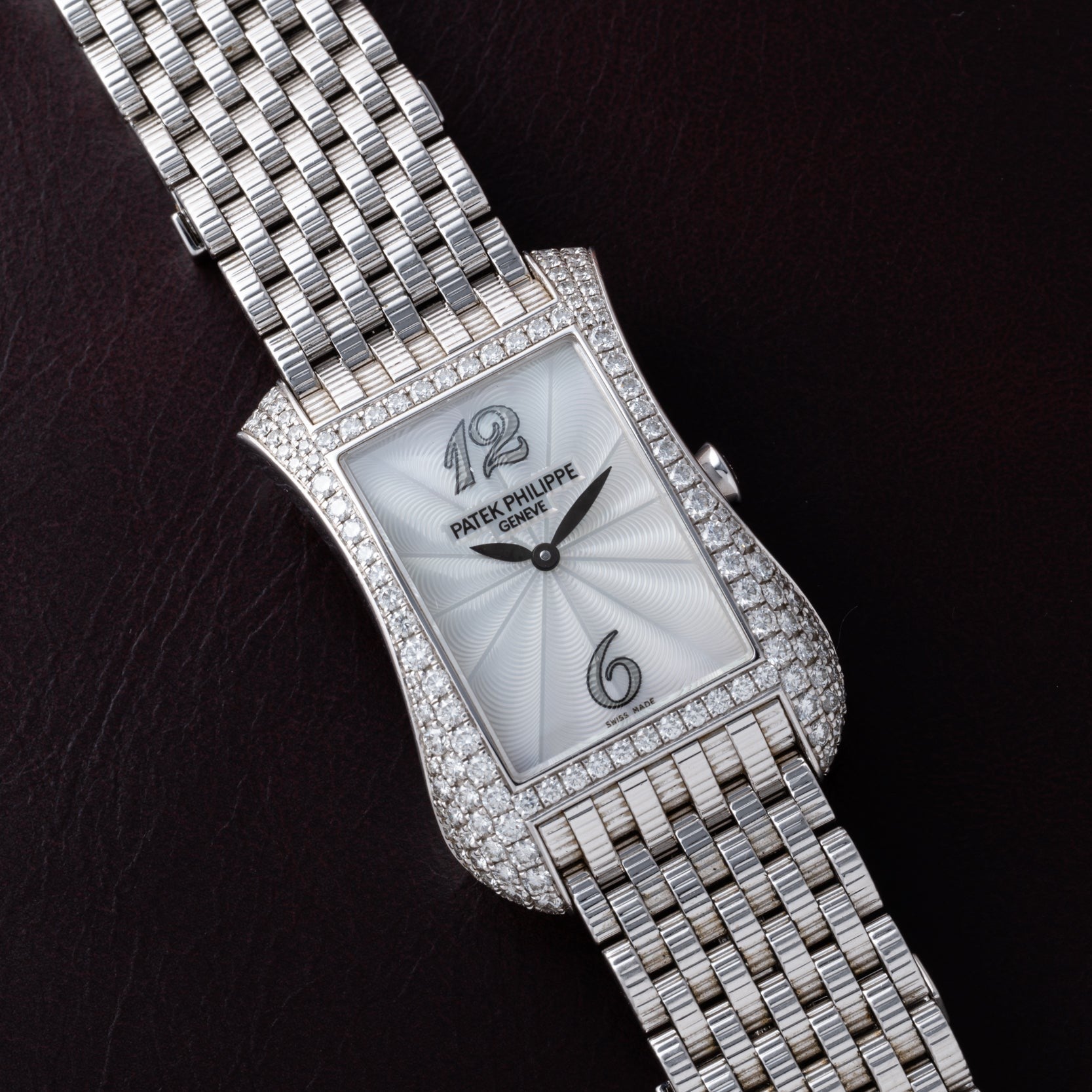 Patek Philippe Gondolo Ladies – Analog:Shift