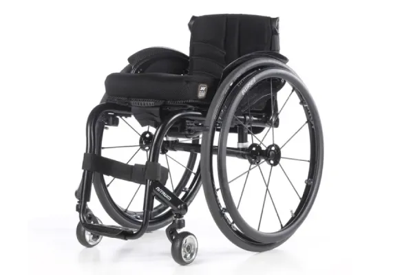 車いす・歩行器 | アビリティーズ・ケアネット（株）