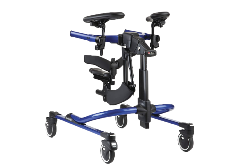 障害児者リハビリテーション施設 高機能歩行器『リフトン ペーサー』で