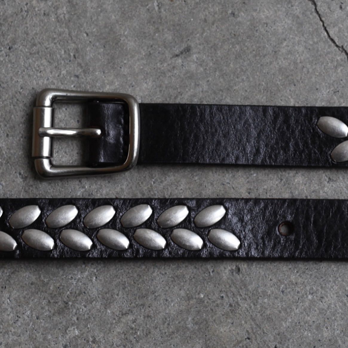 LEMAIRE - 【残りわずか】Almond Stud Belt_20mm | ACRMTSM ONLINE STORE