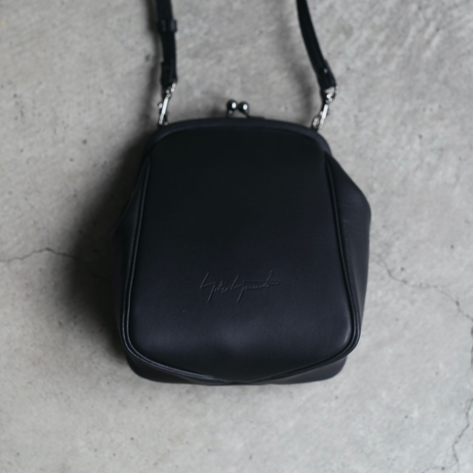 discord Yohji Yamamoto - 【残り一点】口金ポーチショルダー_M