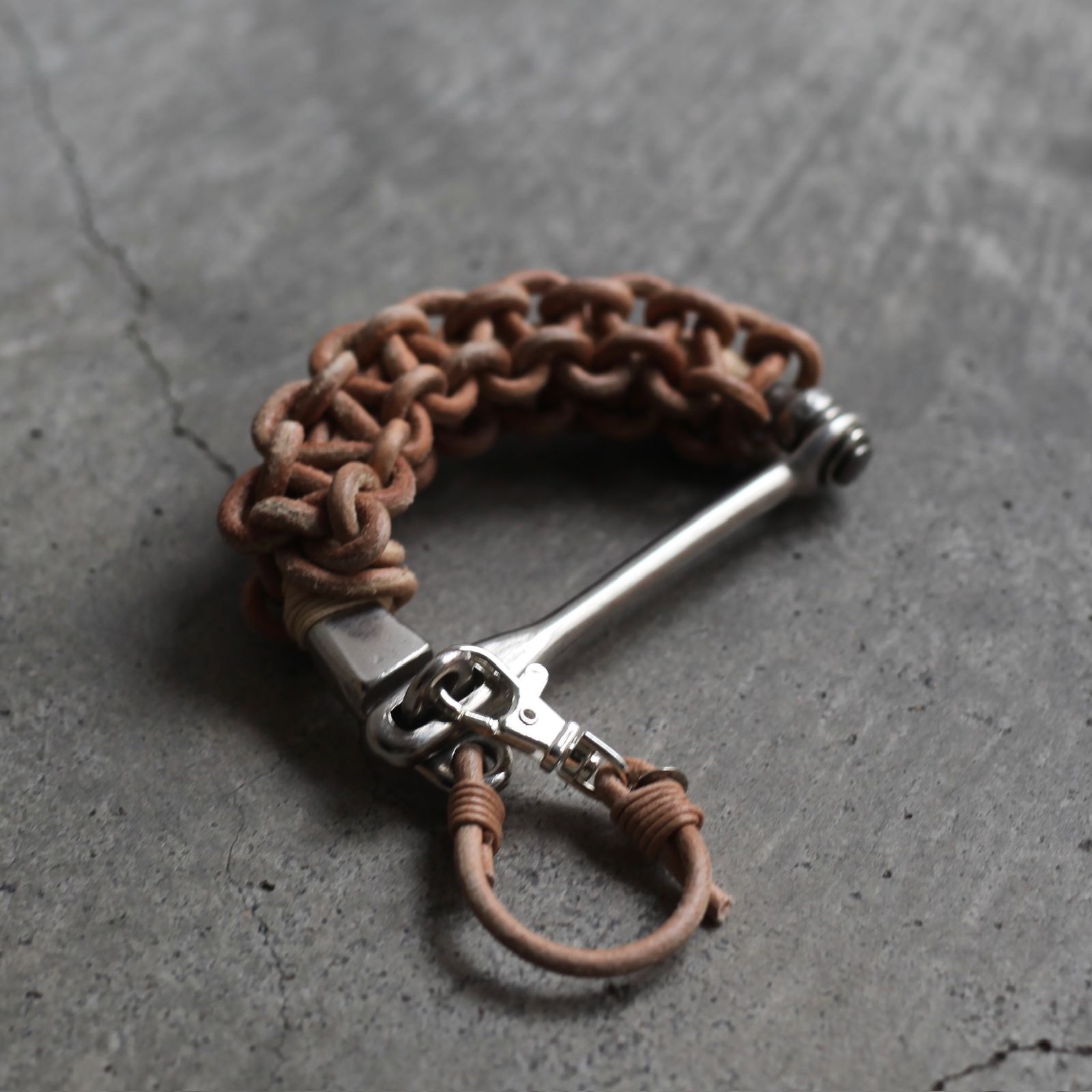 BLESS - 【残りわずか】Handle Leather | ACRMTSM ONLINE STORE