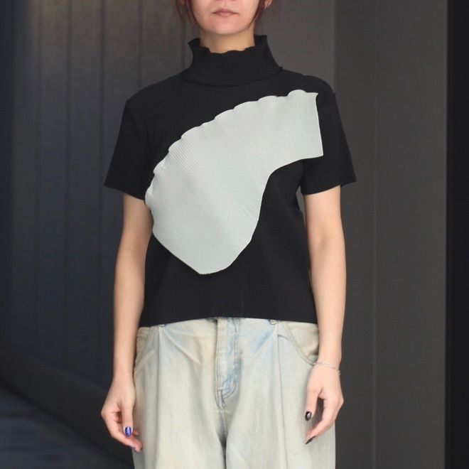 kotohayokozawa - 【残り一点】Todo Wave Top Short Sleeve Highneck