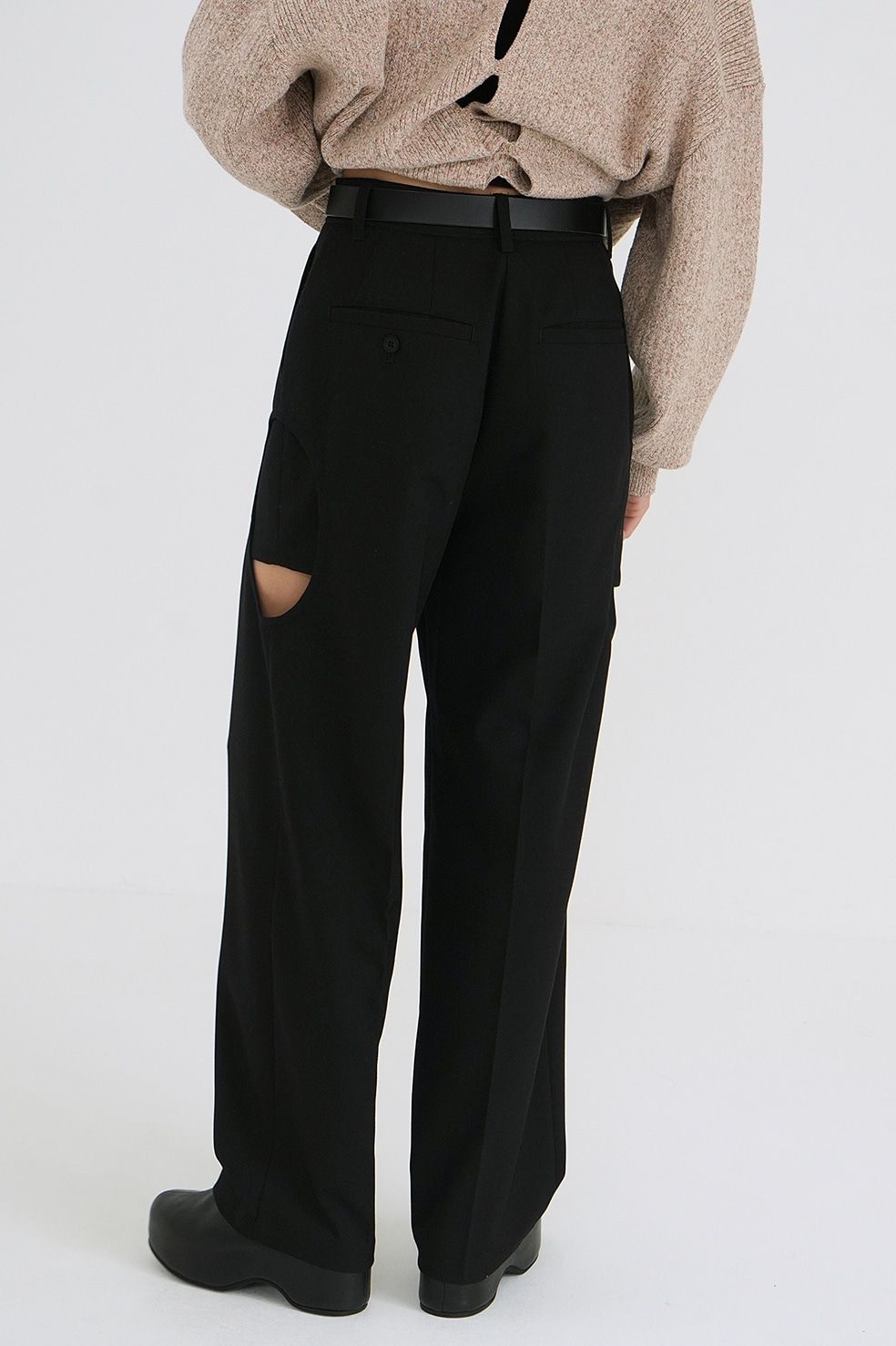 CLANE - サイドサークル カット パンツ ブラック - SIDE CIRCLE CUT