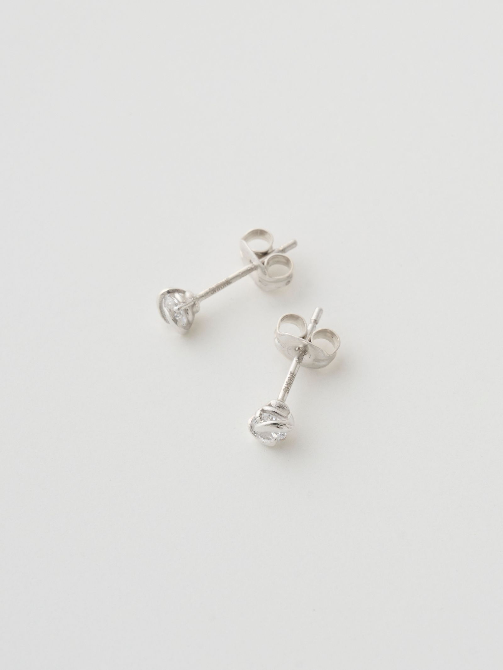 SHRINE - 【片耳用ピアス】 S PRONG STUD - SILVER | ADDICT WEB SHOP