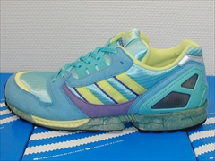 アディダス ZX8000の詳細