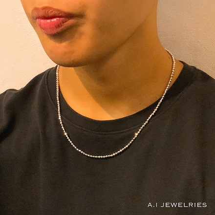 プラチナ850 3mm シャンデリア カットボール ネックレス 50cm