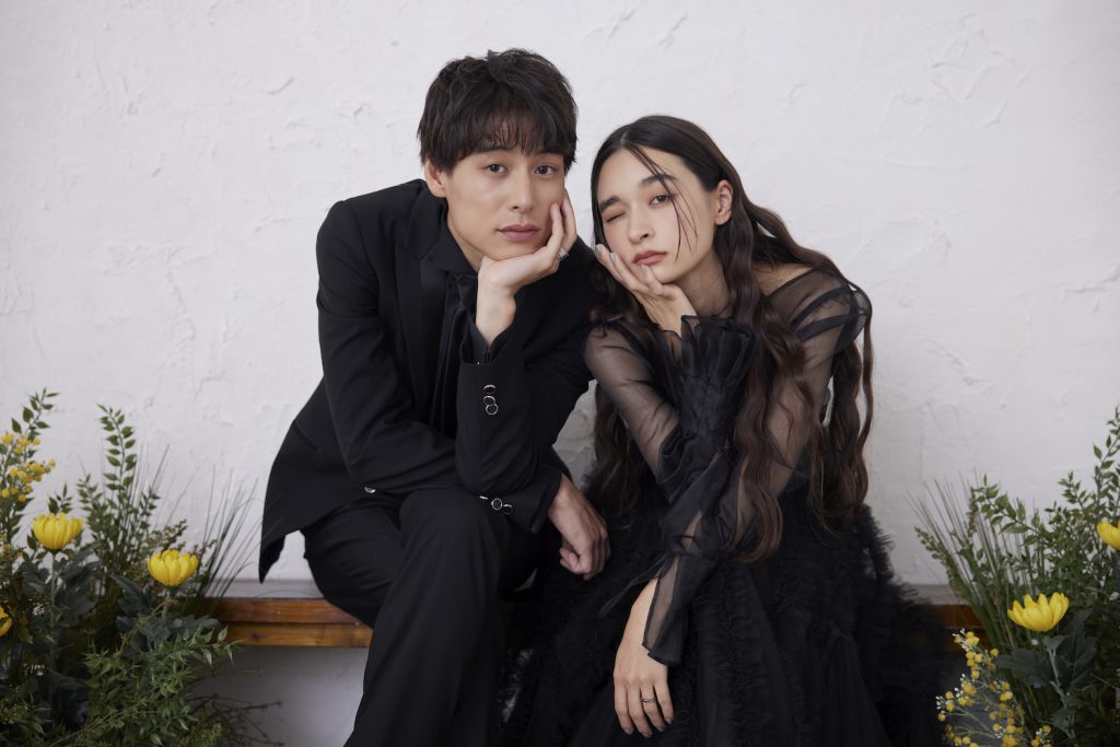 大流行中！】結婚式前撮りにおすすめのブラックドレス特集【aim札幌店