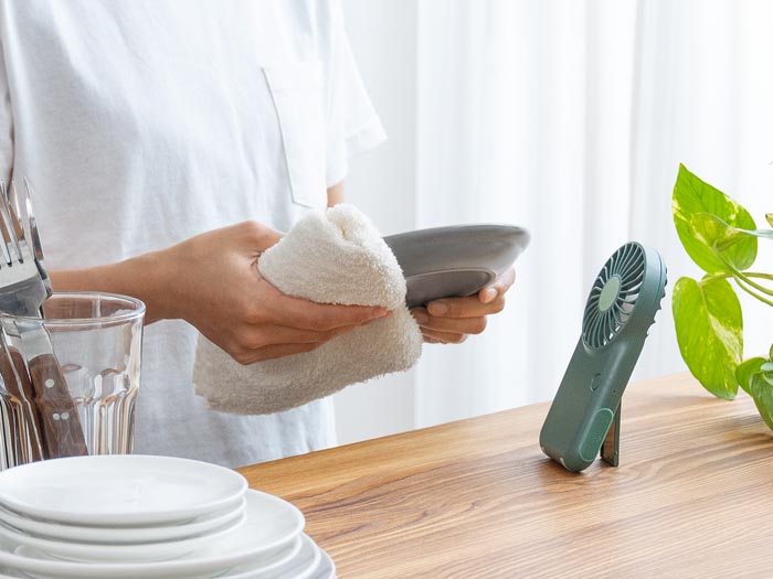 モバイルバッテリー機能付き ポケットハンディファン | 家具