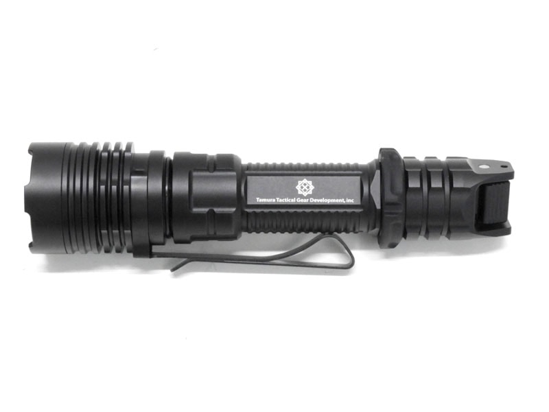 田村装備開発] LED タクティカルライト CRISIS-01 (中古)の販売ページ