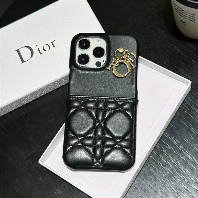 Dior クリアラメ入り キルティング iPhone16ケース
