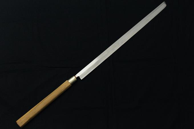 鮪切包丁 二尺 実寸583mm 全長934mm 霞 口金付 朴六角柄 O684-3E