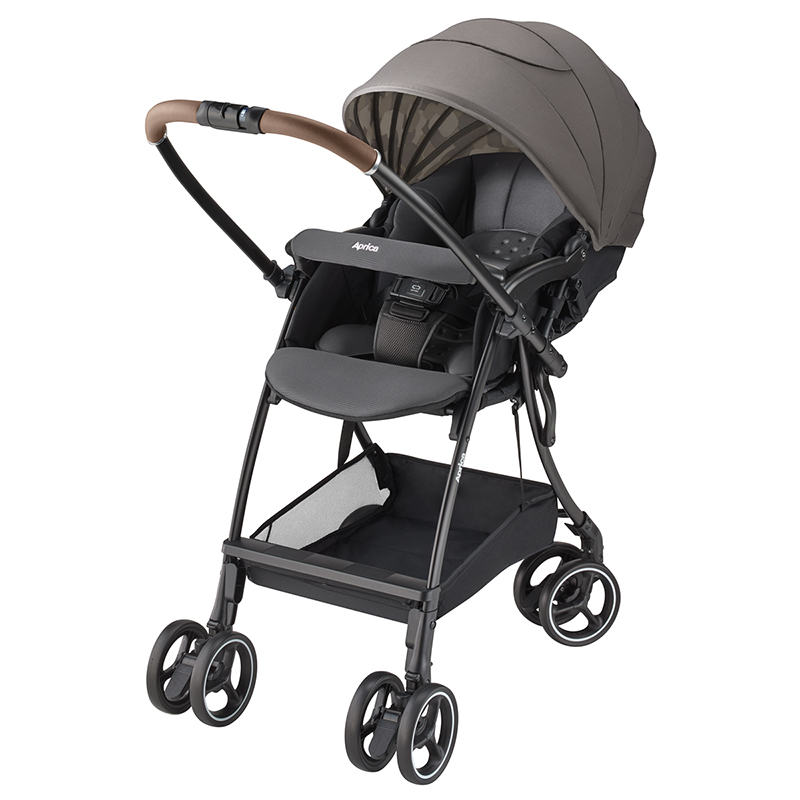軽量両対面A形ベビーカー「ラクーナエアー プラス」7月下旬新発売