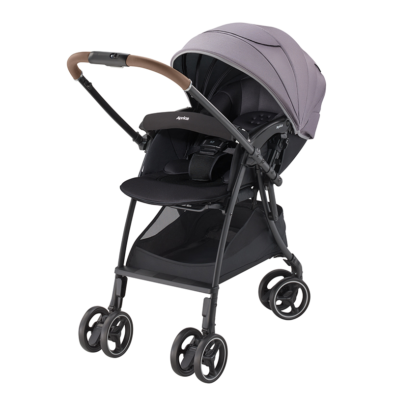 軽量オート4輪両対面A形ベビーカー「ラクーナ クッション」シリーズに