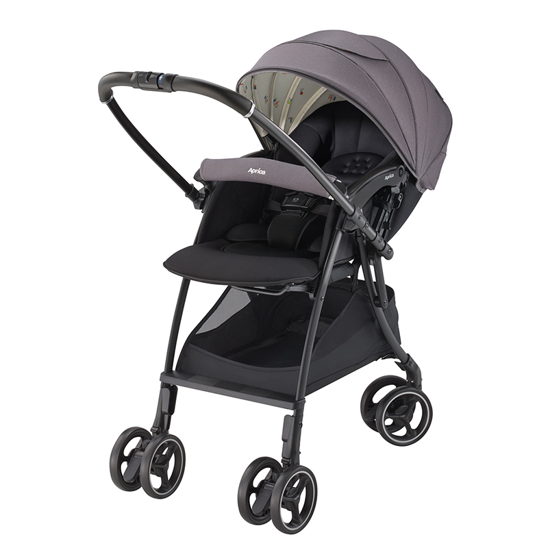 軽量オート4輪両対面A形ベビーカー「ラクーナ クッション」シリーズに