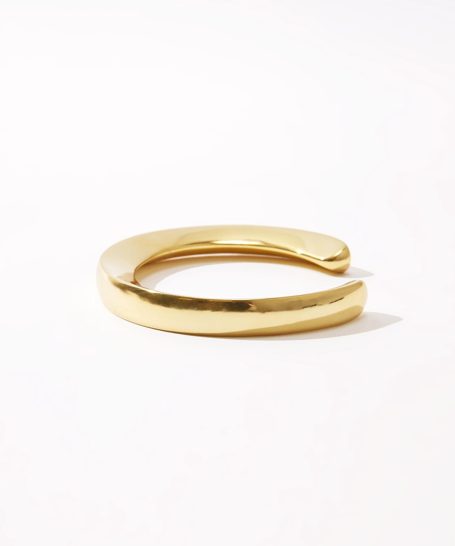 bone] organic bangle｜ARTIDA OUD（アルティーダ ウード）