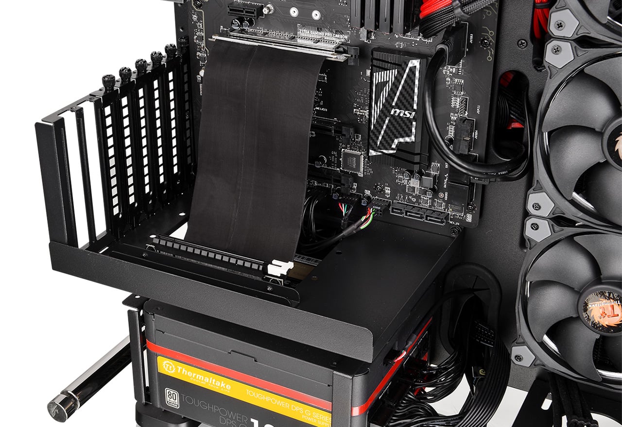 Core P3 TGシリーズ | Thermaltake オープンフレーム型PCケース | 株式