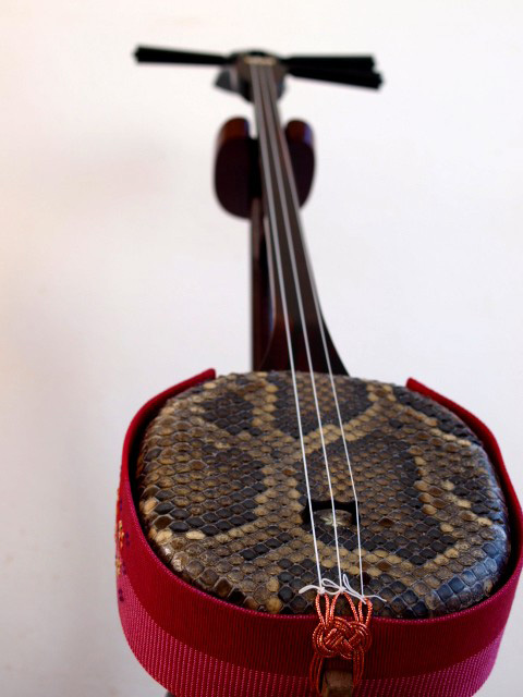 三線 販売｜沖縄の三線専門店【ASOVIVA】