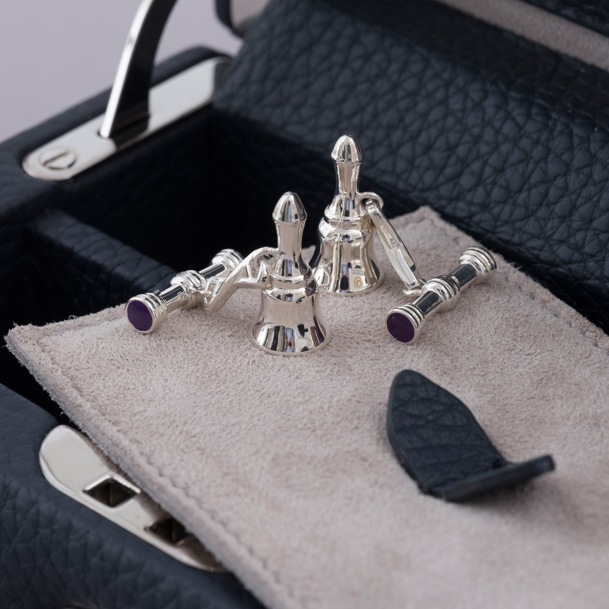 カフスボタン ​​| Asprey London 1781年創業