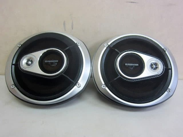 東京都 世田谷区にて PIONEER/パイオニア TS-205 車載用スピーカー を