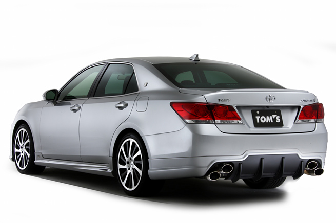 クラウンアスリート210系用マフラー・トムスバレル TOM'S(トムス