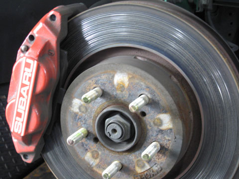 GDAインプレッサ ブレンボキャリパー装着