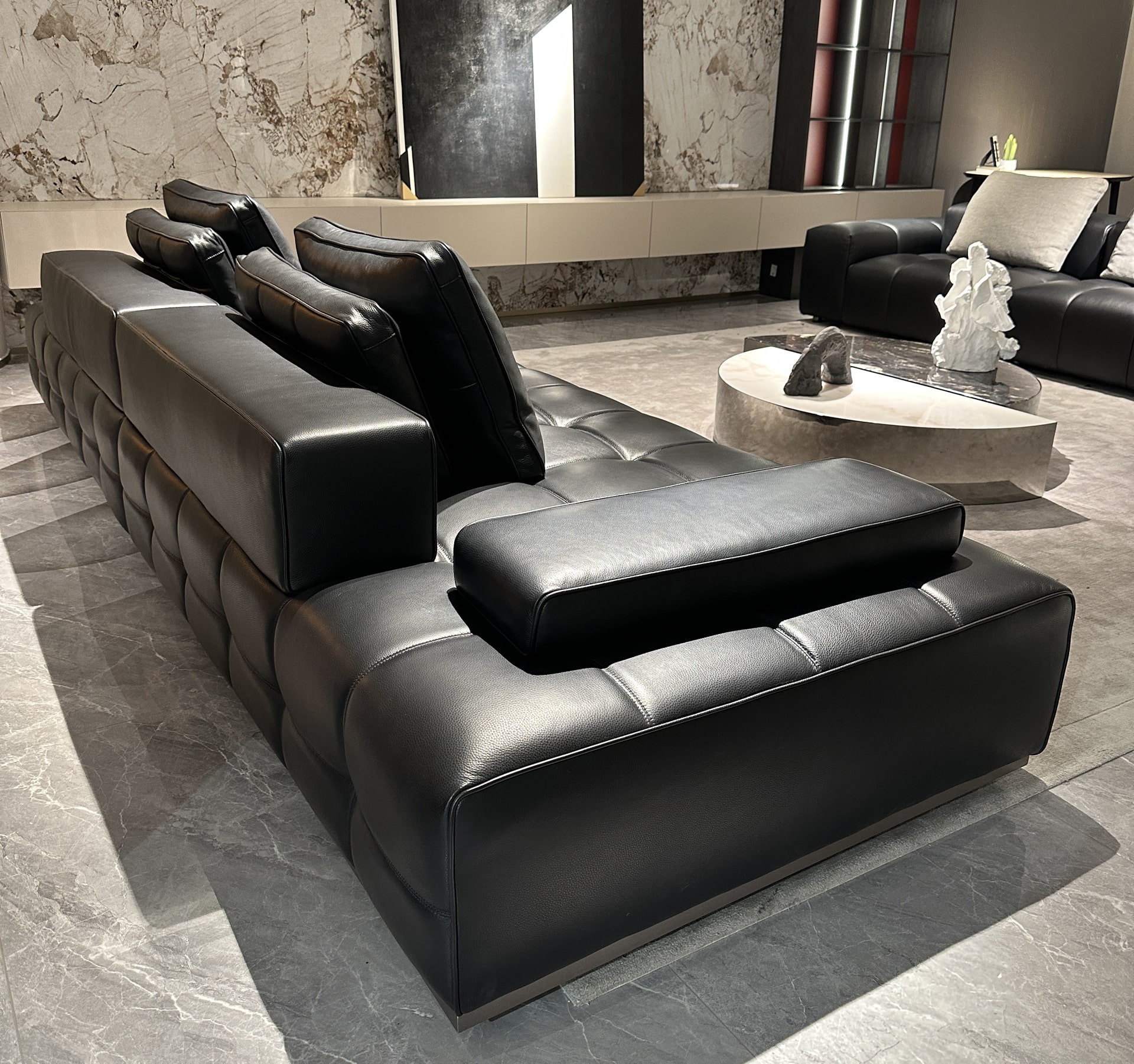 Stella divano model GX6108 Leather sofa – AVITUS