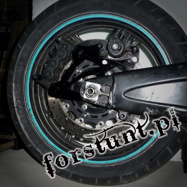 ZX-6R(05-12)用ForStunt製デュアルキャリパーブラケットver.2｜AxxL