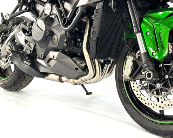 CS RACING Z H2 サイド出しのフルエキマフラー｜AxxL