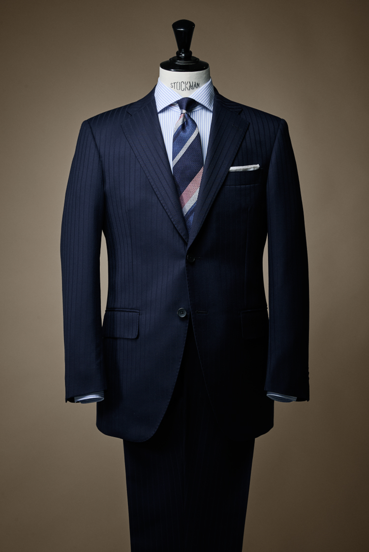 人生の節目にシーンレスな一着を。麻布テーラーのファーストスーツ