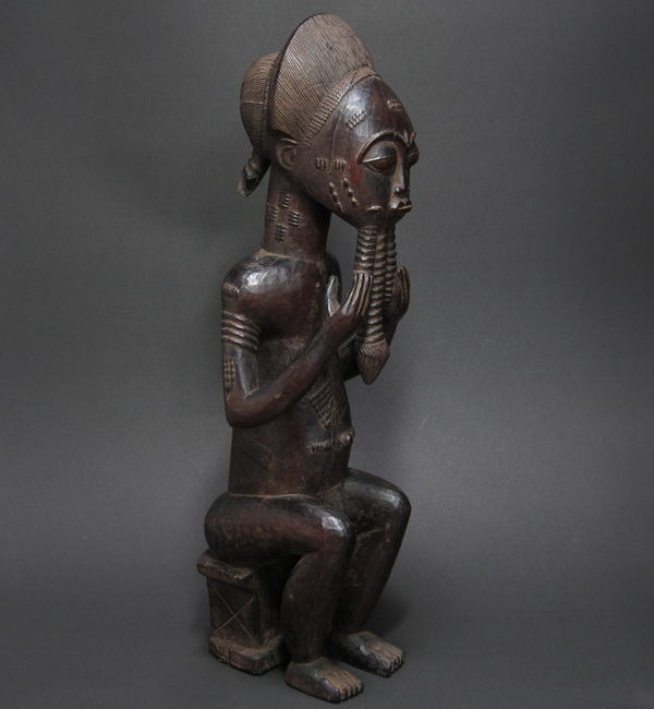 アフリカの木像3＜売切れ品展示室：アフリカ雑貨アザライ